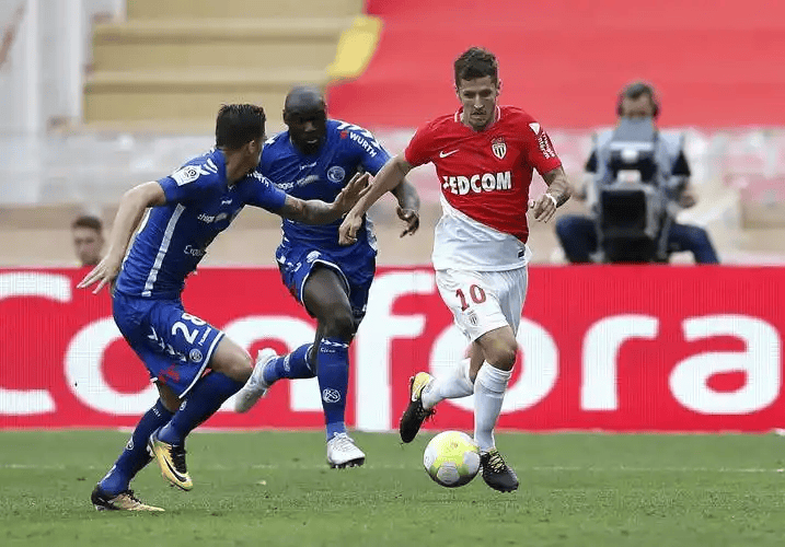 欧冠激战：皇马VS摩纳哥，豪门对决悬念丛生